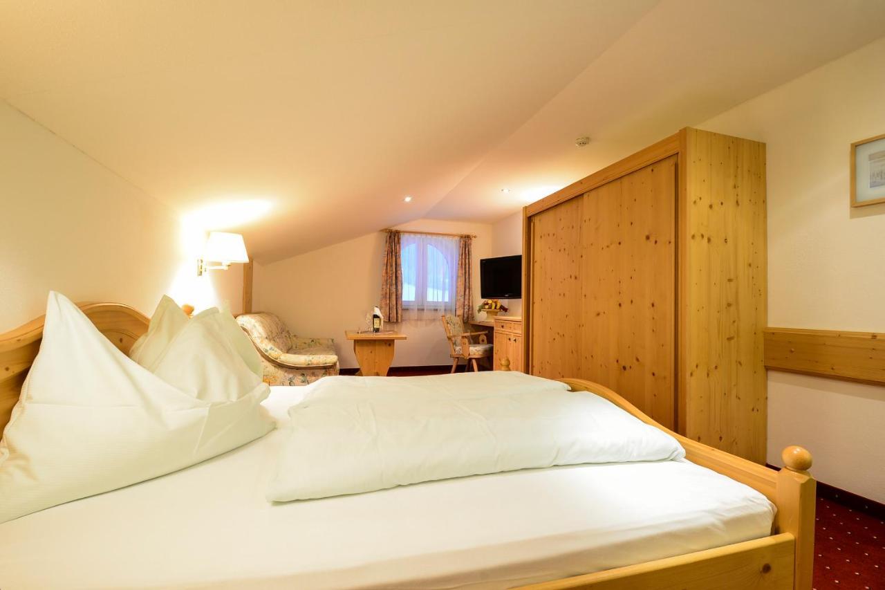Alp Larain B&B Ισγκλ Εξωτερικό φωτογραφία