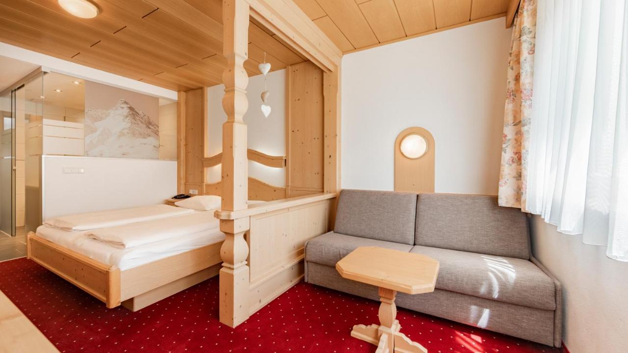 Alp Larain B&B Ισγκλ Εξωτερικό φωτογραφία